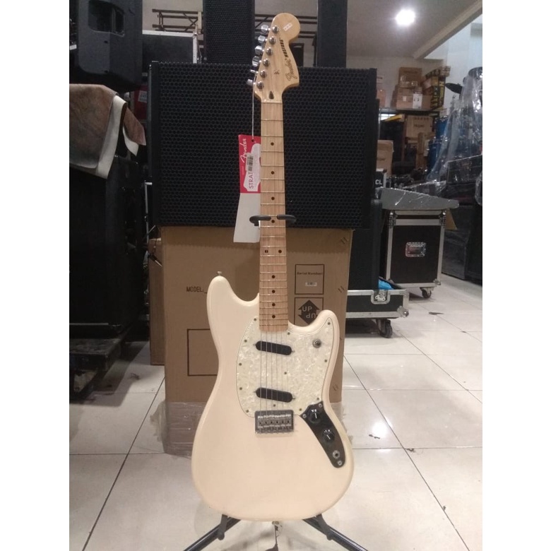 Jual on sale fender mustang