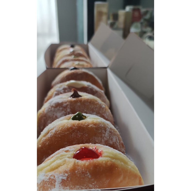 Jual Donat Bomboloni Rasa Keju, Coklat, Stobery, Jajanan Italia ...