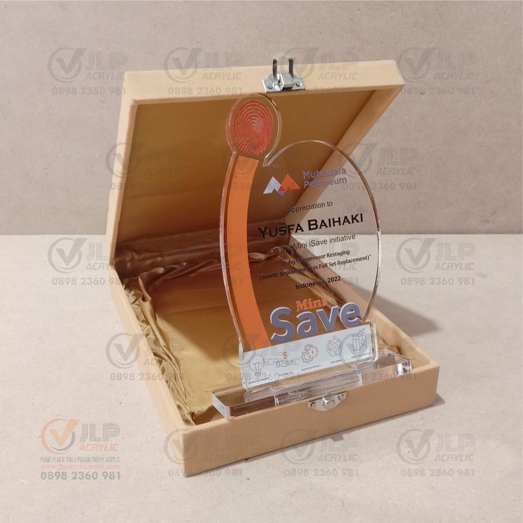 Jual PLAKAT PLUS BOX, PLAKAT CUSTOM, PLAKAT PENGHARGAAN, PLAKAT WISUDA ...