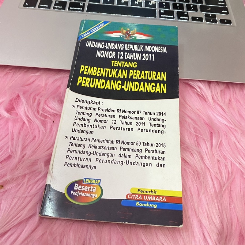 Jual Buku Undang Undang Republik Indonesia Nomor 12 Tahun 2011 Tentang ...