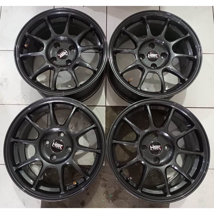 Jual Velg Mobil Bekas Zico Hsr R X Baut X Et Shopee Indonesia