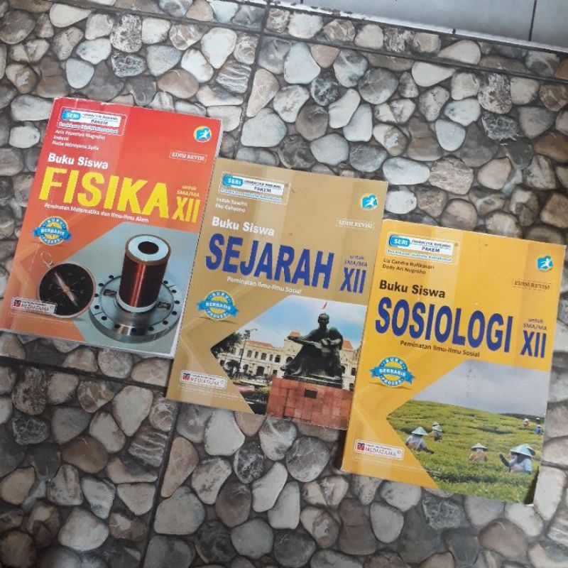 Jual BUKU SISWA KELAS 12 MEDIATAMA | Shopee Indonesia