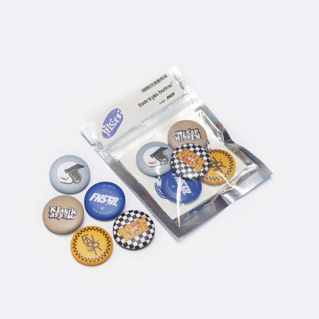 Jual Pin Button Skena Fenster Studio - Pin Bros Peniti Kalcer - Pin Tas ...