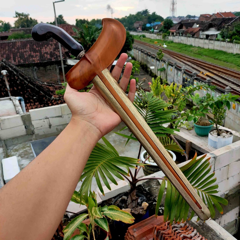 Jual Warangka Keris Gayaman Iras Surakarta Kayu Cendana Wangi Lawasan ...