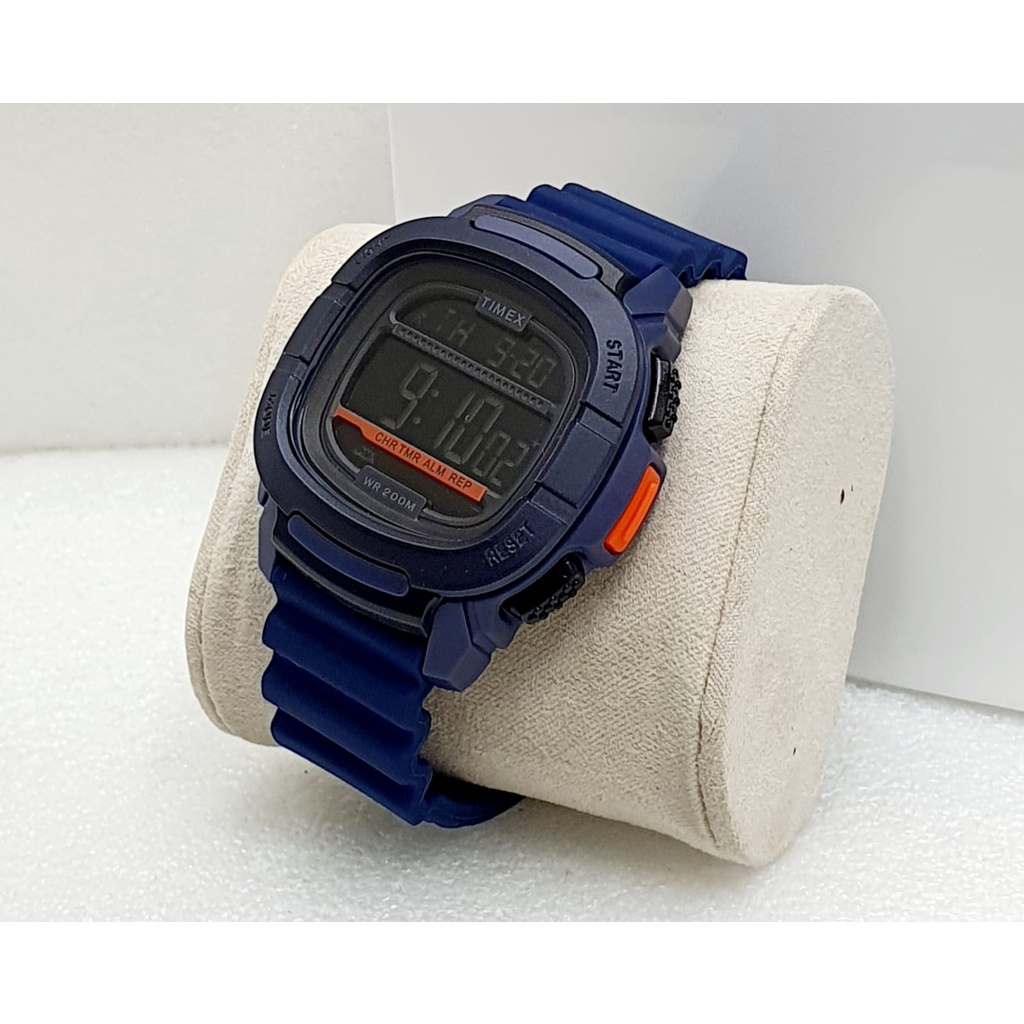 Jam Tangan Pria Timex Digital Tali Rubber Body Bulat Tanggal Hari Aktif