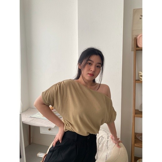 VANIA Top Miring Wanita Off Shoulder Kaos Rib Knit Wanita Kantoran