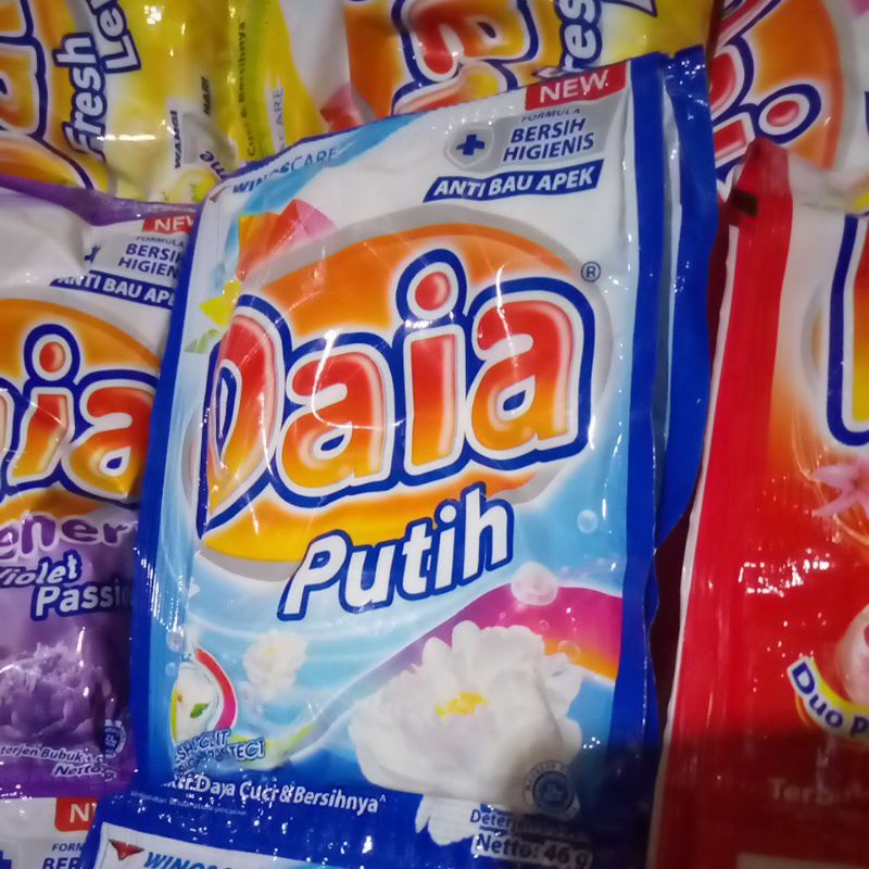 Jual DAIA Deterjen Bubuk 46 Gram 1 Renceng Isi 6 Sachet All Varian Daya ...