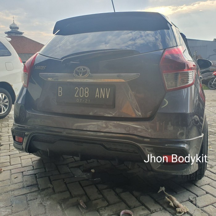 Menggali Potensi Estetika: Eksplorasi Aksesoris Bodykit Yaris TRD