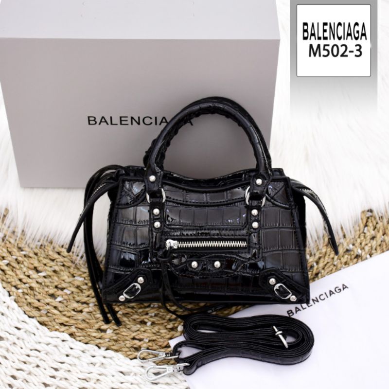classic city balenciaga