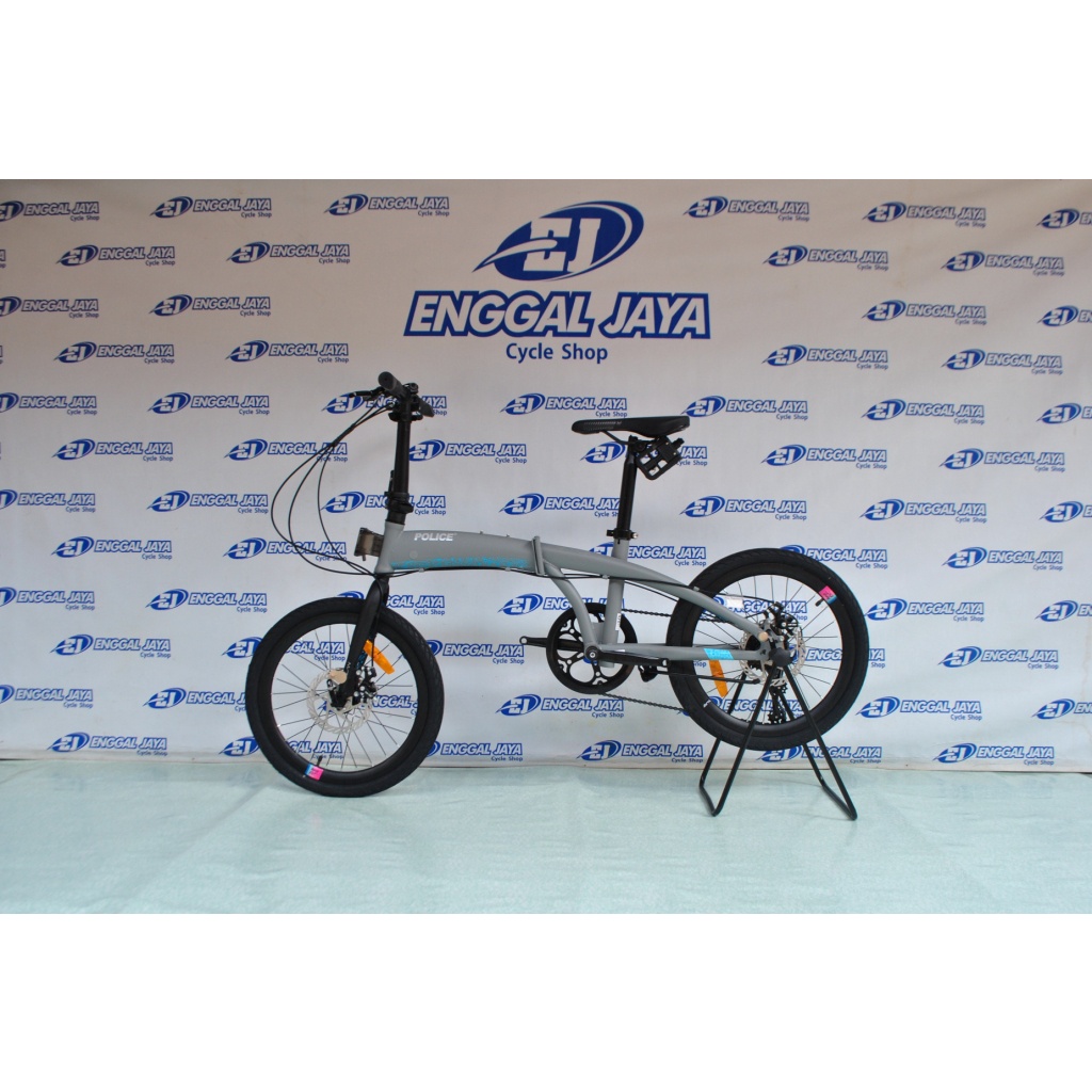 Jual Sepeda Lipat SELI Element Police Milan Rans 20 Inch Raffi Achmad ...