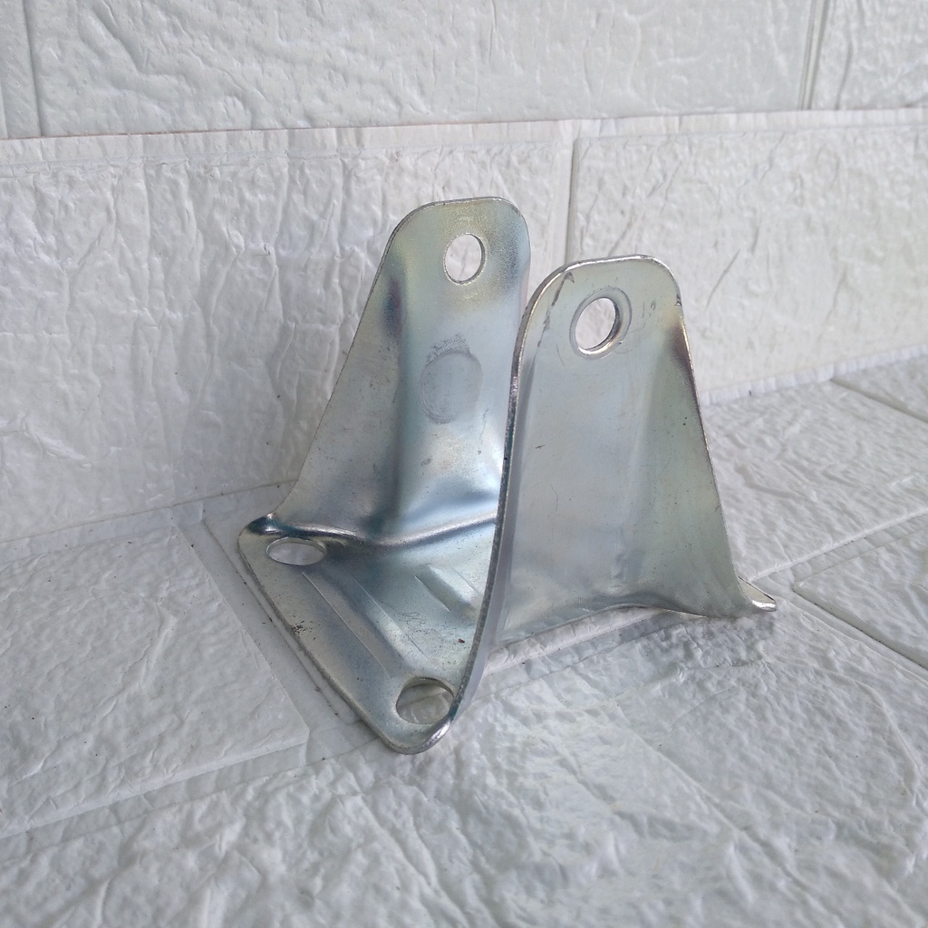 Jual Dudukan Bracket Roda 4 Inchi Tipe Mati | Shopee Indonesia