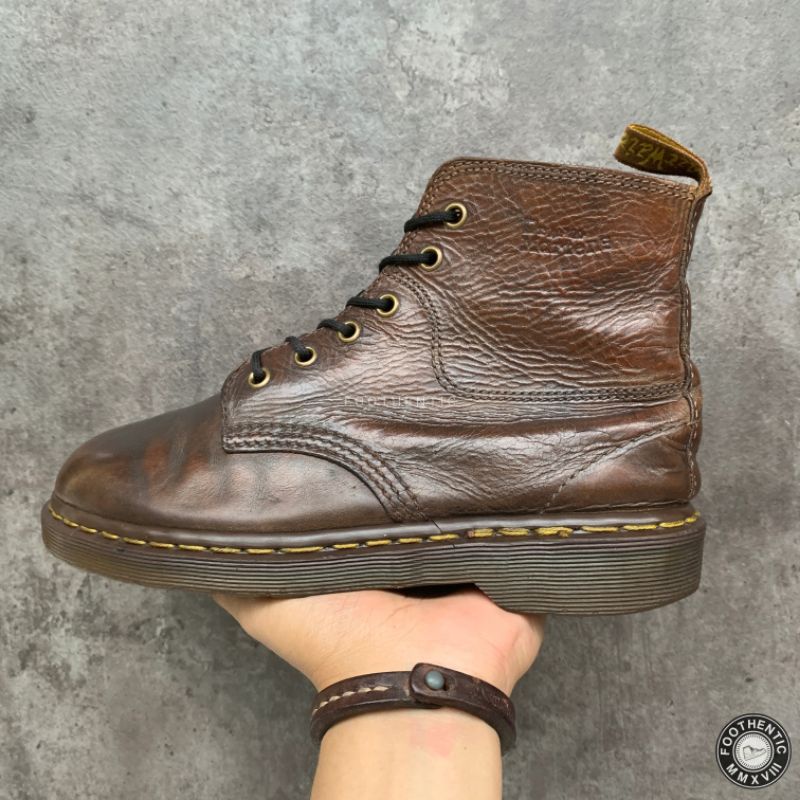 Dr clearance martens 8175