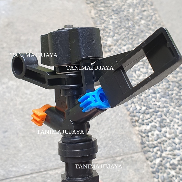 Jual Sprinkler Putar Otomatis 2 Way 360 derajat 1/2 Rain Gun Springkler ...