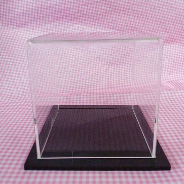 Jual Must Have!! Dijual Box Akrilik Box Acrylic Display Action Figure ...