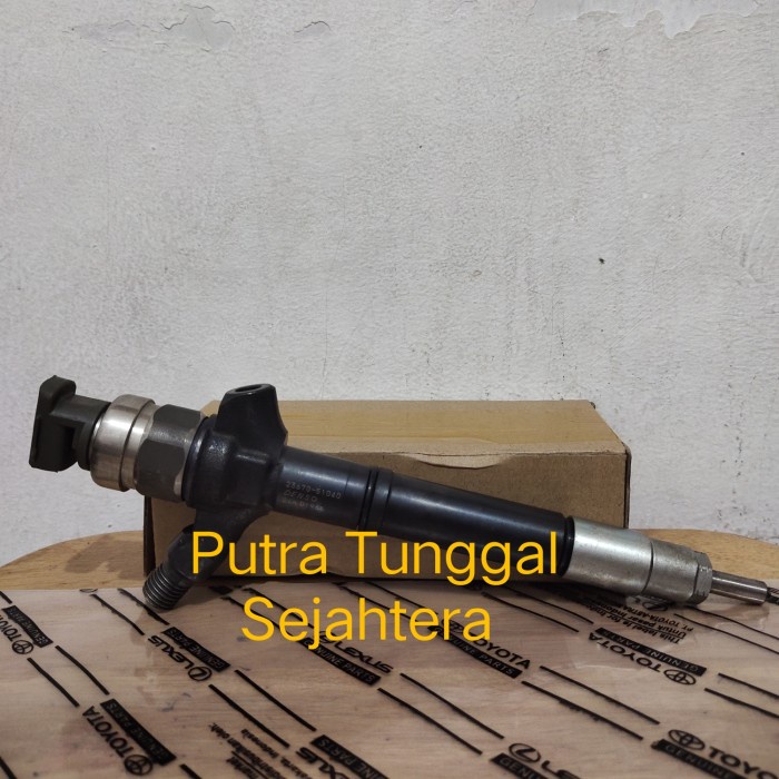 Jual Injector Injektor Assy Original Lancruiser V8 Engine 1VD | Shopee ...
