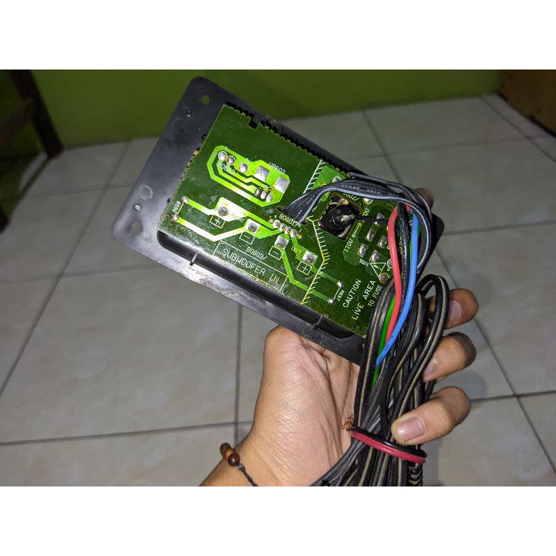 Jual PANEL INPUT SUBWOOFER PSW 500/300 POLYTRON | Shopee Indonesia