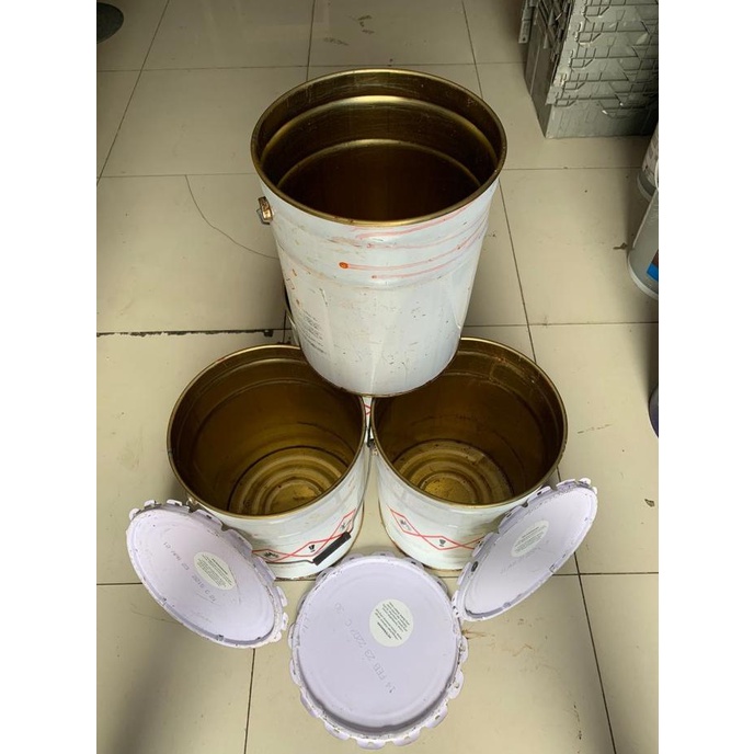 Jual New Pail Besi / Pail Kaleng / Ember Falken / Ember Palken 20L 25Kg ...
