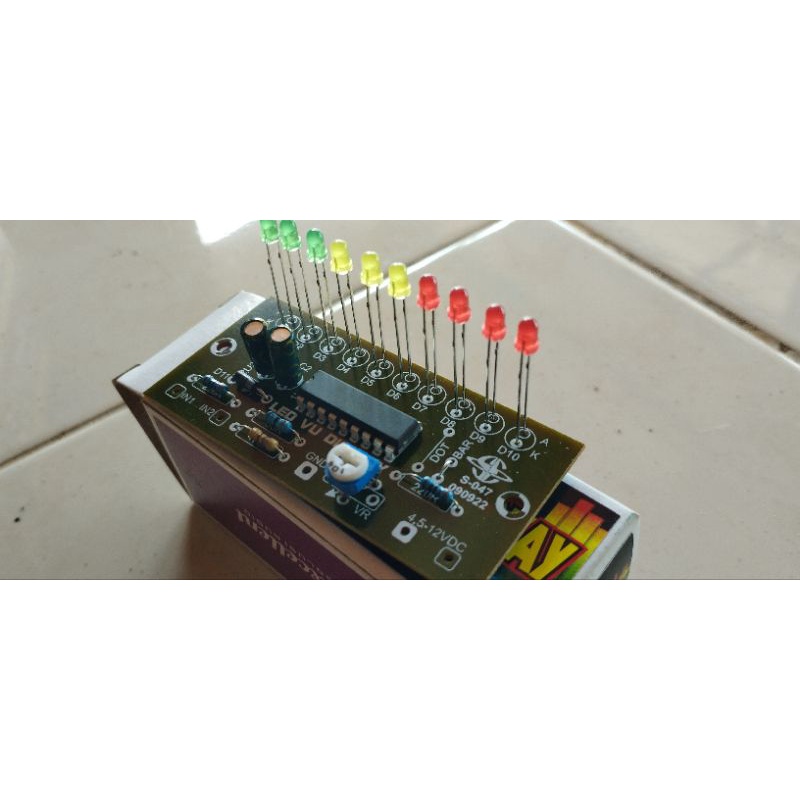 Jual LED VU display lm 3915 | Shopee Indonesia
