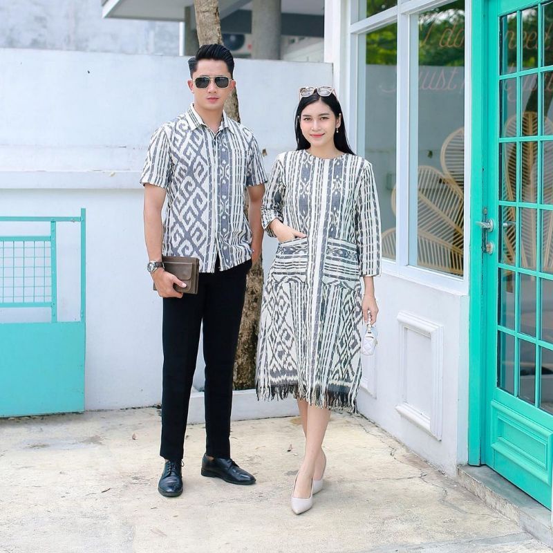 Jual Set Couple Tenun Ikat Dress Rumbai & Kemeja Tenun Kondangan ...