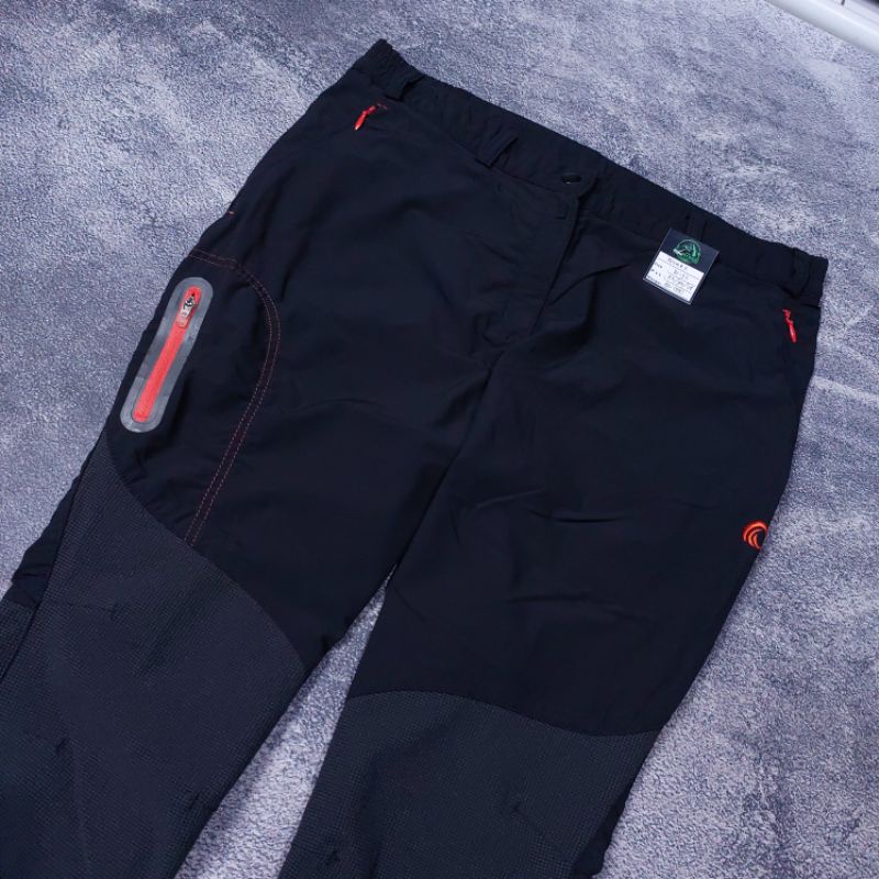Jual FREEX size 31-32 celana gunung outdoor second original | Shopee ...