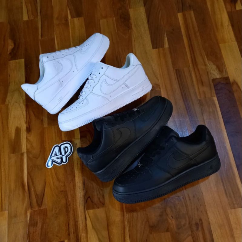 Jual Air Force 1 '07 Triple Black Air Force 1 Low Black Air Force 1