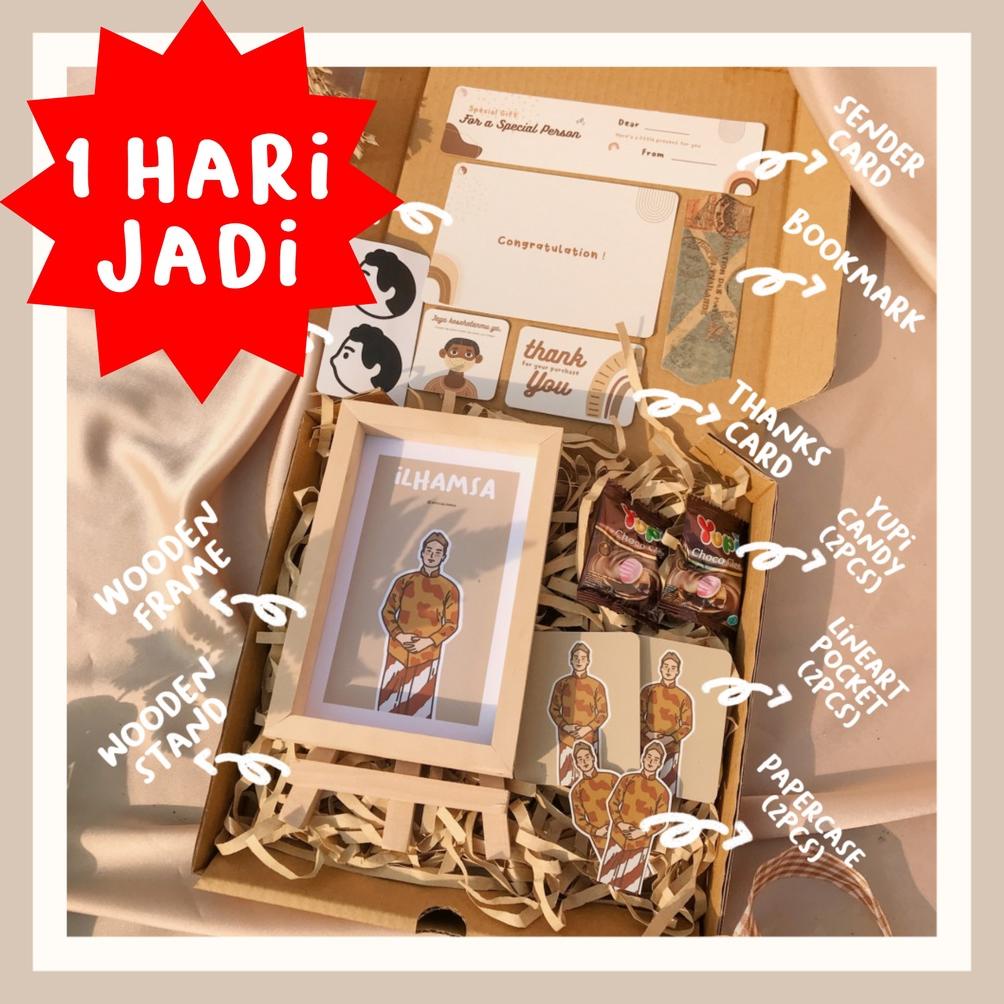 Jual [ SMALL ] CUSTOM GIFT BOX | GIFTBOX | HAMPERS | PARCEL | KADO ...