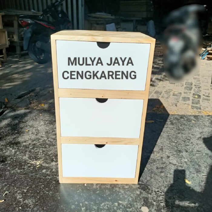 Jual MEJA NAKAS LACI KAYU JATI BELANDA BED SIDETABLE 3 LACI NATURAL