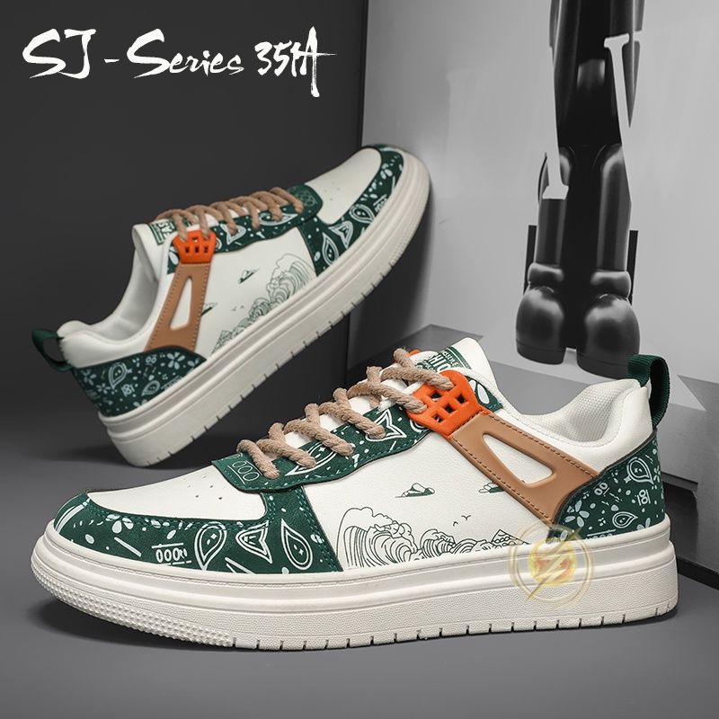 Jual [JWALK] Sepatu Sneakers Pria Motif Batik Keren dan Trendy