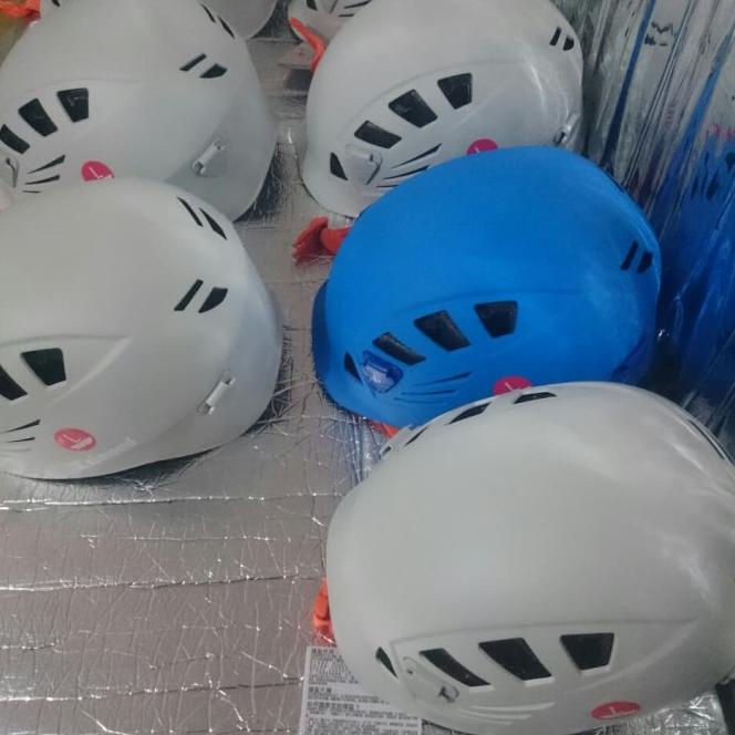 Jual Helm Panjat Tebing/Caving/ Simond Not Petzl | Shopee Indonesia