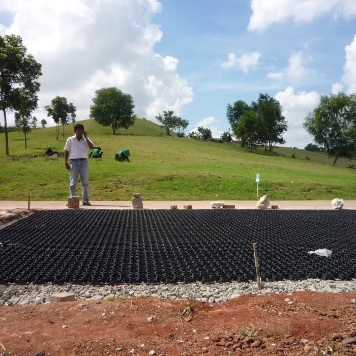 Jual Terlariss Turfpave Xd Uk : 50 Cm X 50 Cm X 4 Cm | Shopee Indonesia