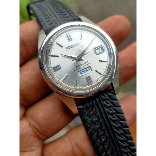 Seikomatic diashock 26 jewels hotsell