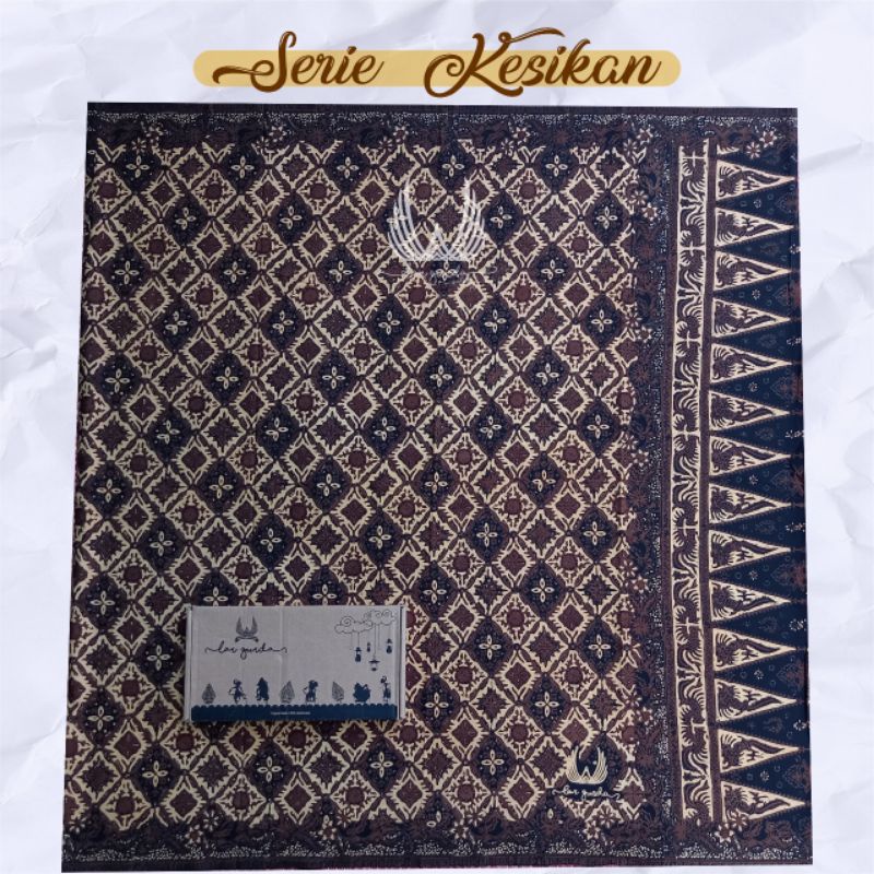 Jual Sarung Batik Largurda Serie Kesikan Motif Kembang Kawung Shopee Indonesia 3320