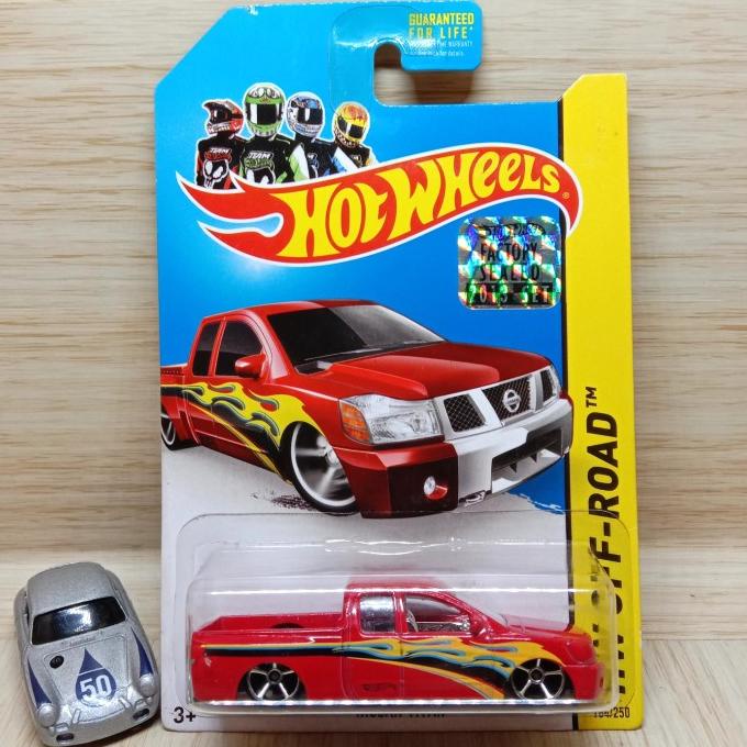 Hot wheels best sale nissan navara