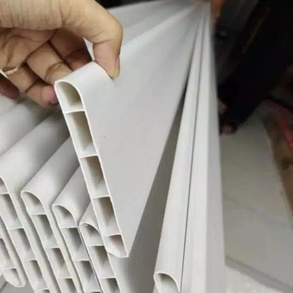 Jual plint pvc/ list plank pvc isi 2.4 meter per batang | Shopee Indonesia