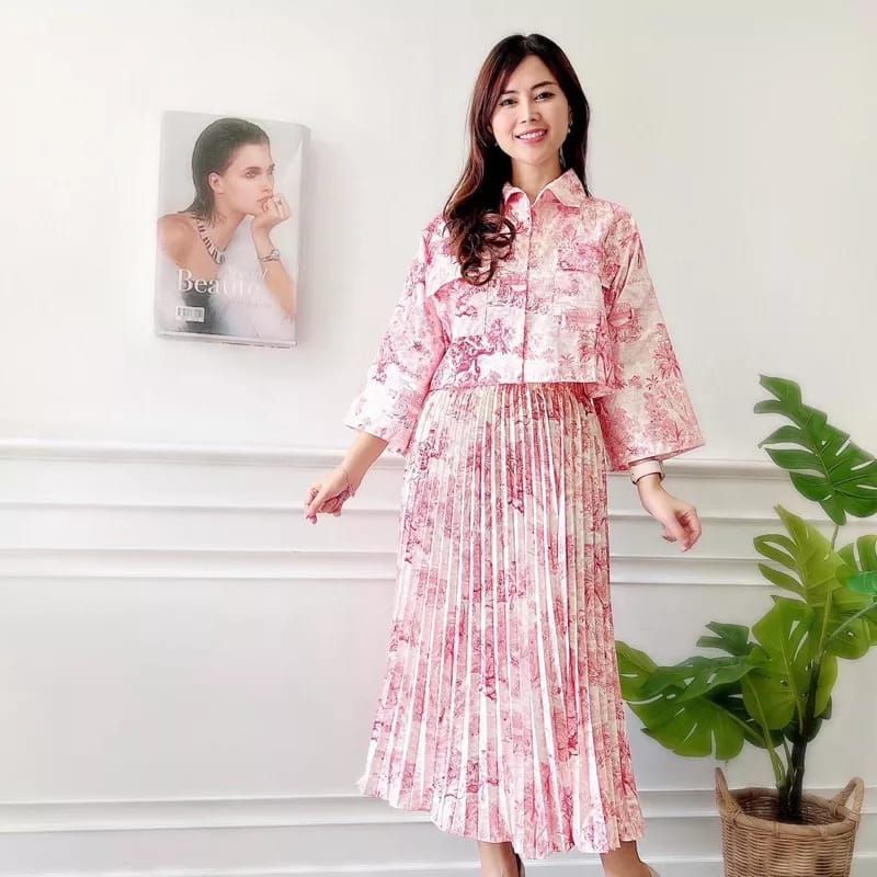Jual Setelan Wanita Korean Kemeja Crop dan Rok Midi Plisket Katun