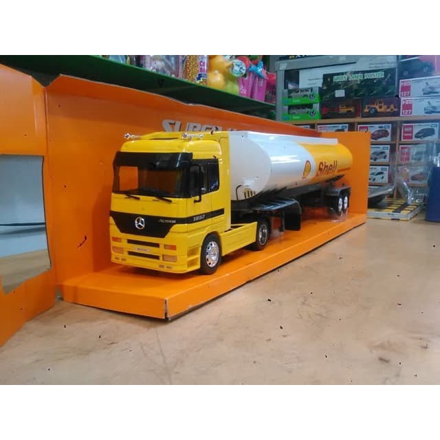 Jual Diecast Truck Tanki Mercedes Benz Actros - Miniatur Truk Tangki ...
