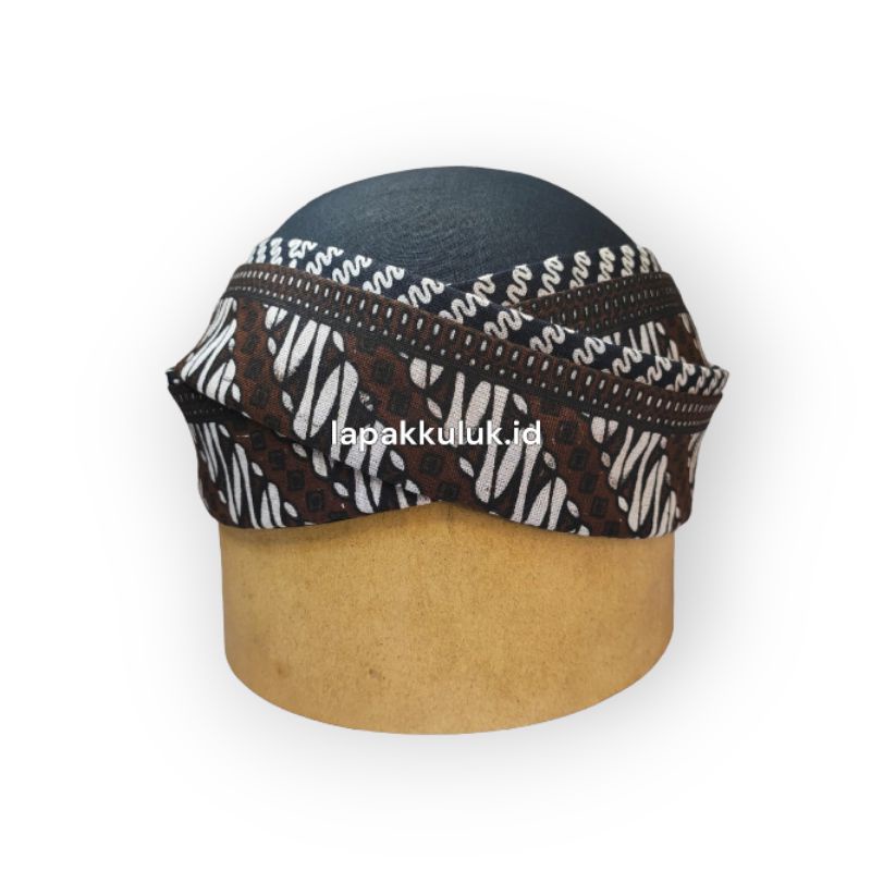 Jual Peci Kuluk Santri Batik - Batik Edition | Shopee Indonesia