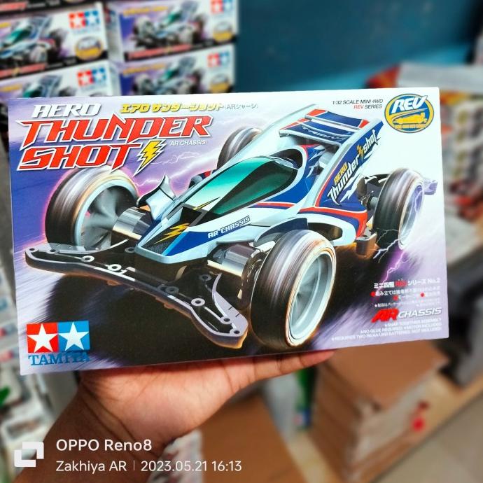 Kit Tamiya Mini 4WD Aero Thunder Shot - Châssis AR - Échelle 1/32 - Réf. 18702 - À Monter Soi-même