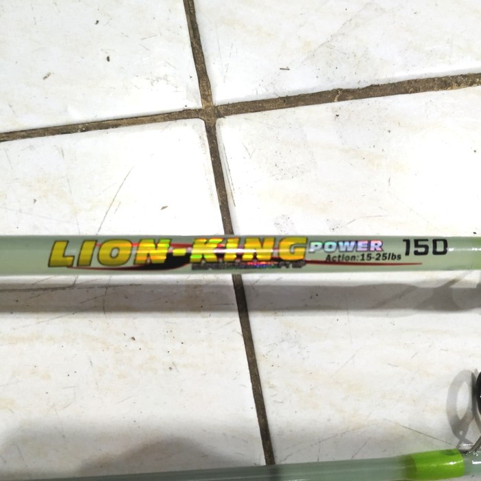 jual-joran-fiber-laut-lion-king-kekuatan-25-lbs-setara-12kg-shopee