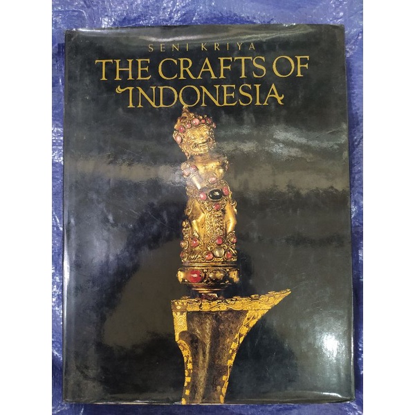 Jual SENI KRIYA THE CRAFTS OF INDONESIA | Shopee Indonesia