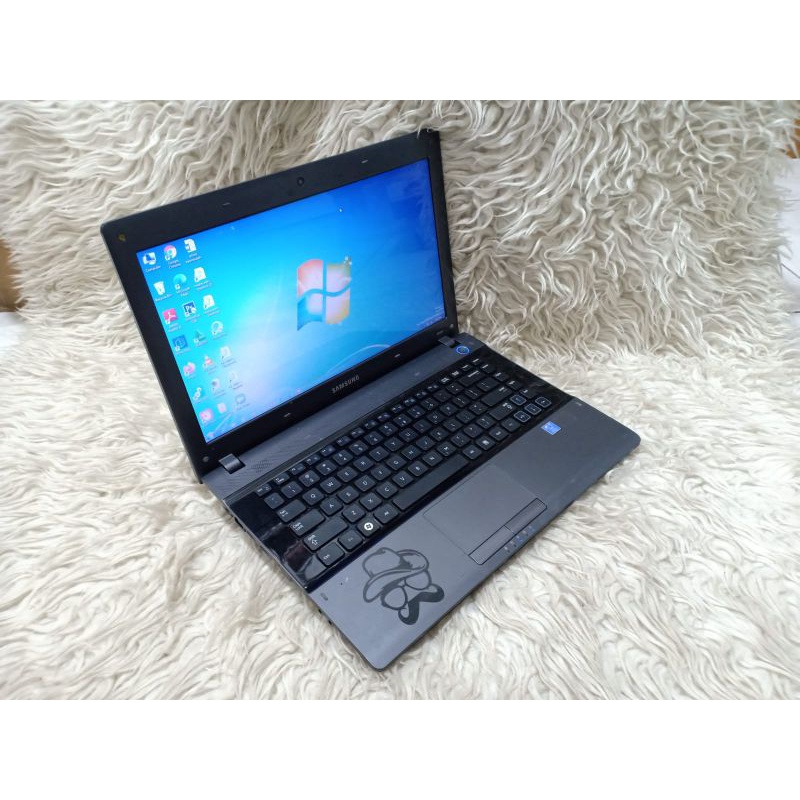 Jual Laptop Samsung RV413 Ram 4gb HDD 320gb AMD-E450 Di obralll murah ...