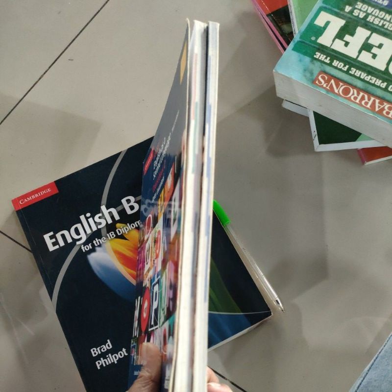 Jual Buku Cambridge IGCSE English As A Second Language third edition by ...