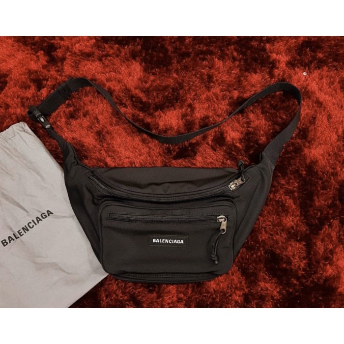 Jual BALENCIAGA WAIST BAG Shopee Indonesia