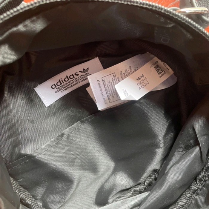 Jual HOT SALE TAS SELEMPANG WANITA ADIDAS ISSEY MIYAKE REFLECTIVE SLINGBAG ORIGINAL TERLARIS Shopee Indonesia