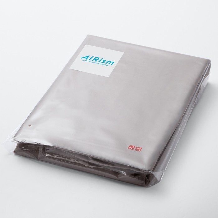 Jual UNIQLO AIRism Seprai / Duvet Bed Cover (size Queen / King