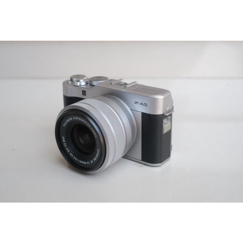 FUJIFILM XA5 LENSA KIT CAMERA FUJI XA5 FUJIFILM SECOND BEKASXA5 SECOND  MULUS BUKAN XA-3 BUKAN XA-10