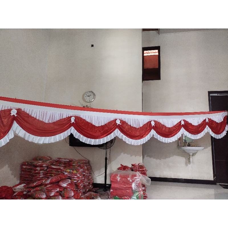 Jual bendera gelombang Background merah rumbai kain kaos cantik ...