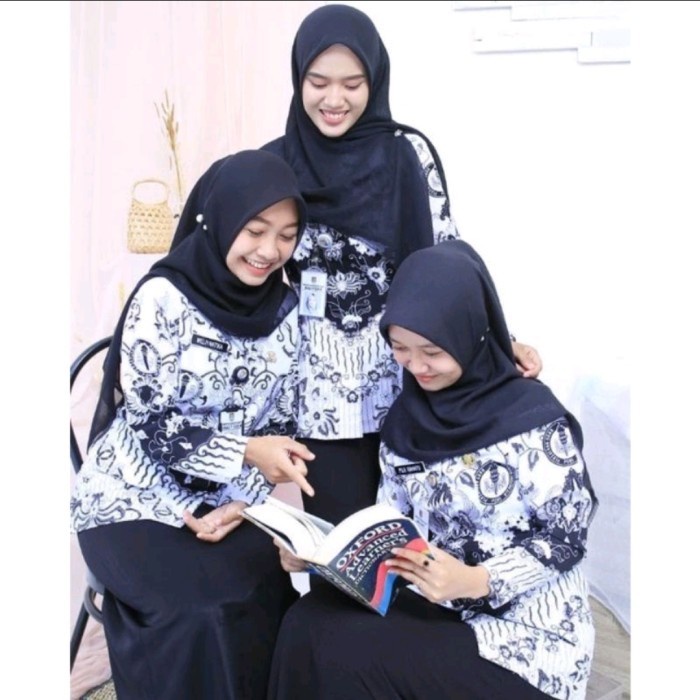 Jual Baju Batik Pgri Wanita Ful Furing Terbaru 2022 Seragam Pgri Guru ...