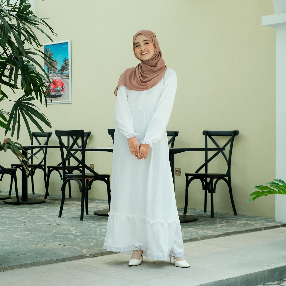 Jual Model Gamis Terbaru 2023 Putih Polos Simpel Modern Remaja Dress Eticha Wanita Muslim Pesta 8247