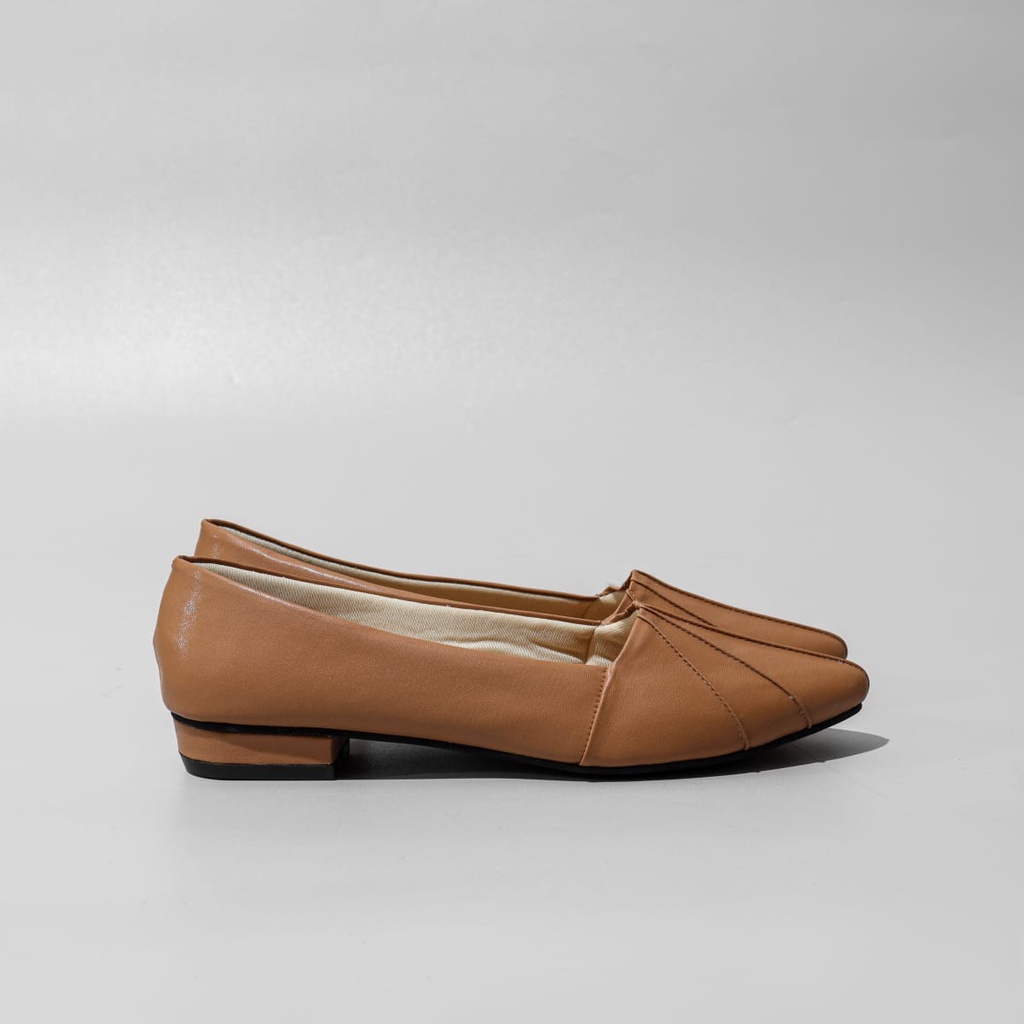 Jual MONTELLA Olive Sepatu Flat Shoes Wanita Shopee Indonesia - Main Image